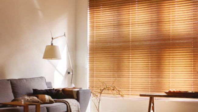 Store vénitien bois