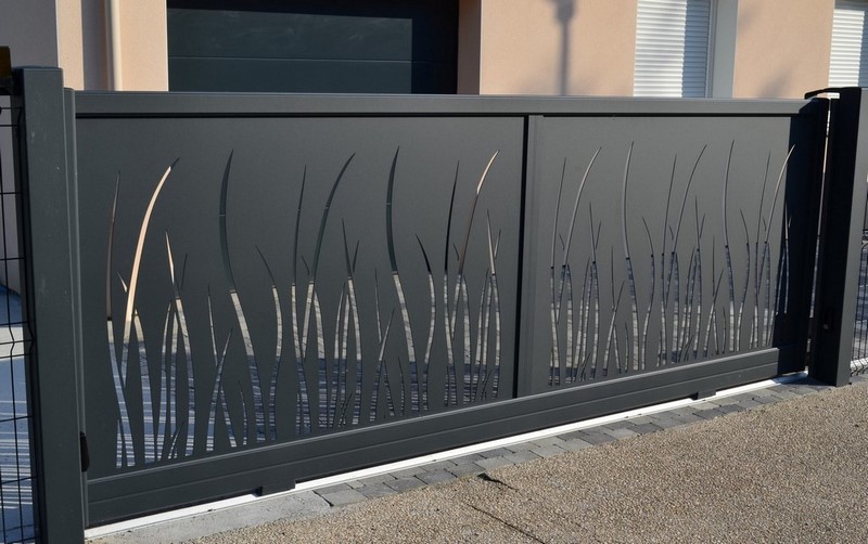 Portails et clôtures line services Décor clôture Metal